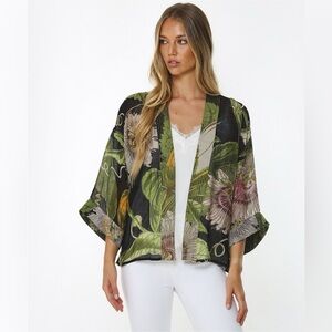 ONE HUNDRED STARS + Royal Botanical Gardens Kew Kimono in Passion Flower Black